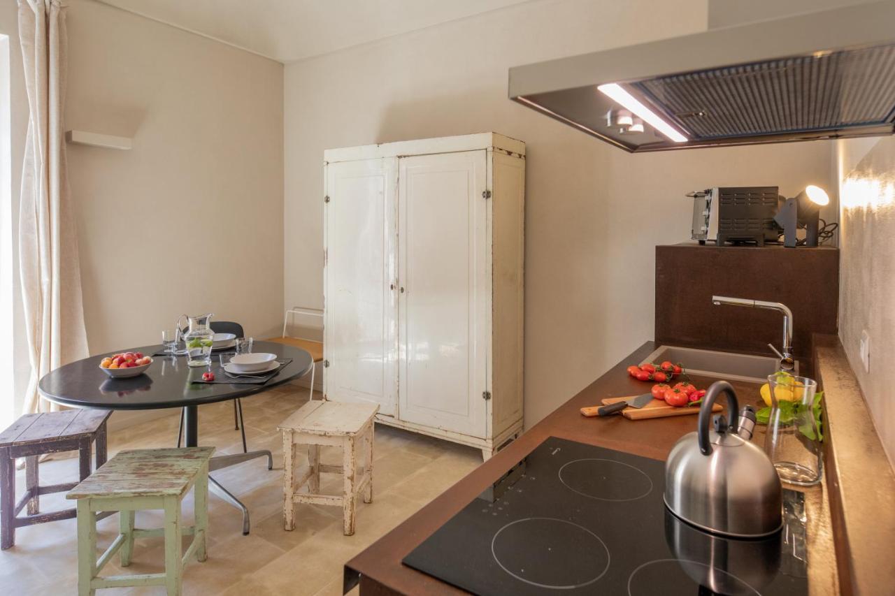 Case Mazzini - Sallicano Noto Exterior foto
