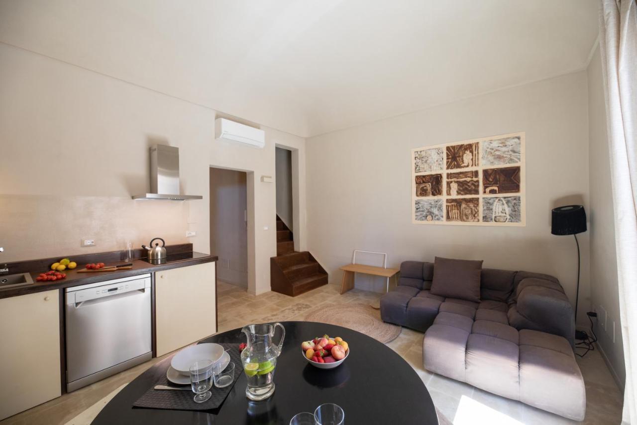 Case Mazzini - Sallicano Noto Exterior foto